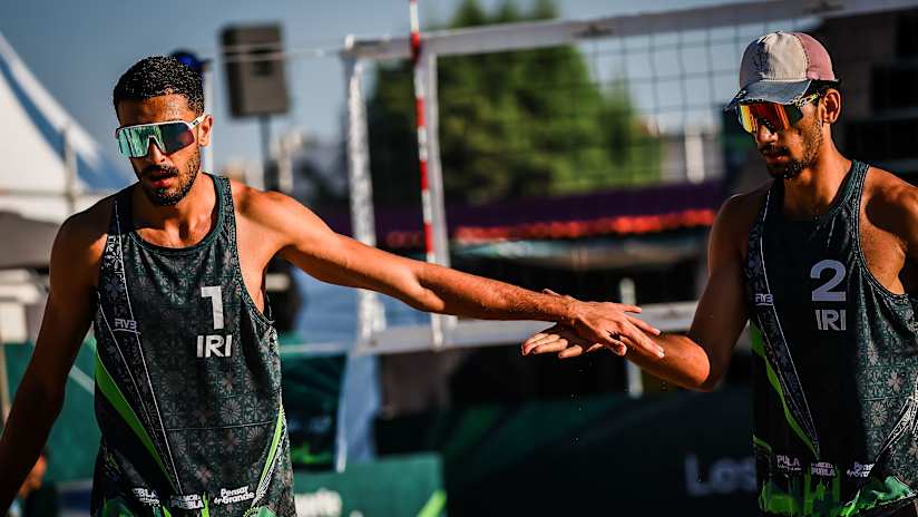GhalehNovi/Habib (IRI) vs. Gonzalez M/Del Coto B (ARG) - Pool D #68060587