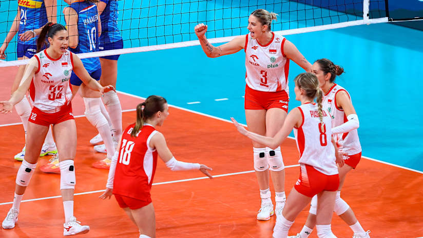 Poland’s players celebrate during the EuroVolley quarterfinal against the Netherlands (source: cev.eu)