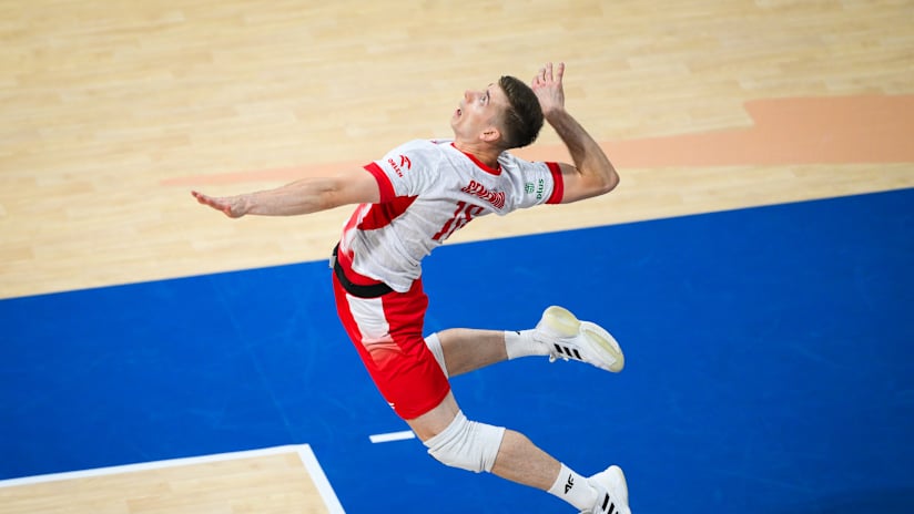 Poland`s Kamil Semeniuk on the serve against Canada at the Men’s Volleyball World Championship