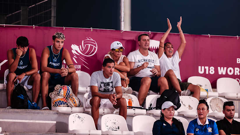 Lucilla Perrotta cheering