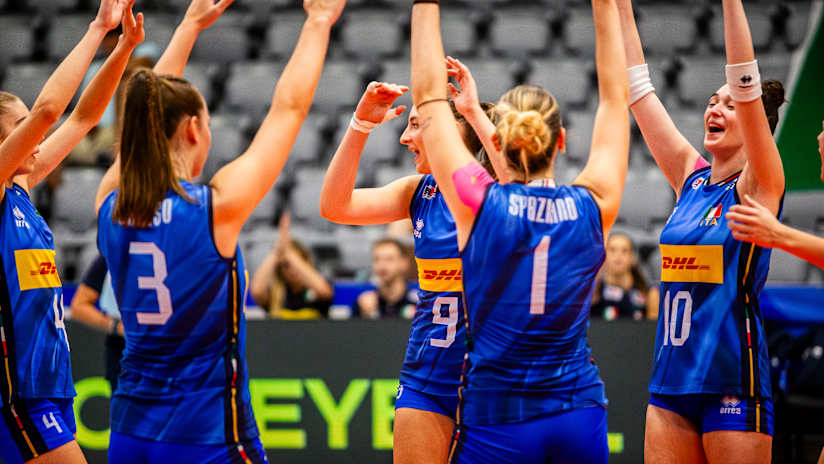 China  (CHN) vs. Italy  (ITA) women - Final 5-6 #51395506