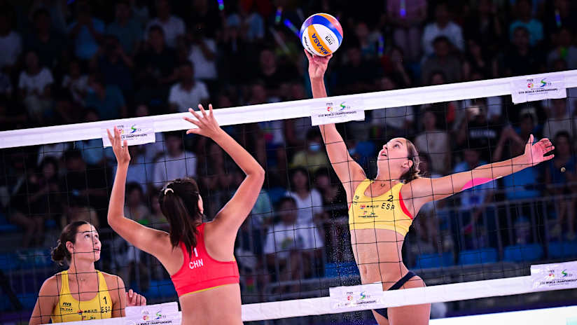 FU Yufei/ K.X. Zhang (CHN) vs. Izuzquiza/Carro M (ESP) - Pool A #20103396