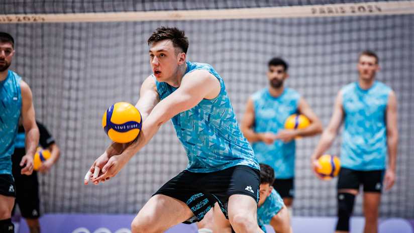 Argentina's Nicolas Zerba passing during the team's training session