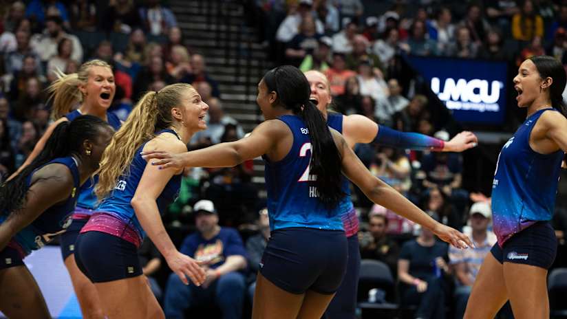 A victory over the Rise confirmed the Supernovas as the top-seeded team for the playoffs