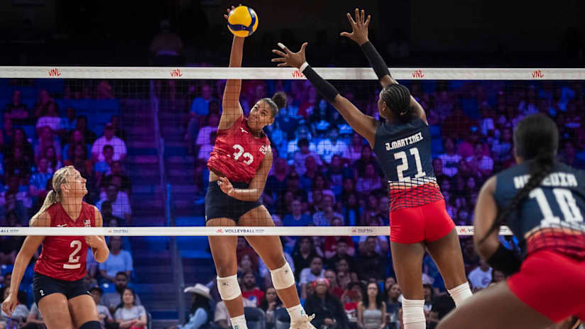 USA`s Logan Eggleston attacking against the Dominican Republic