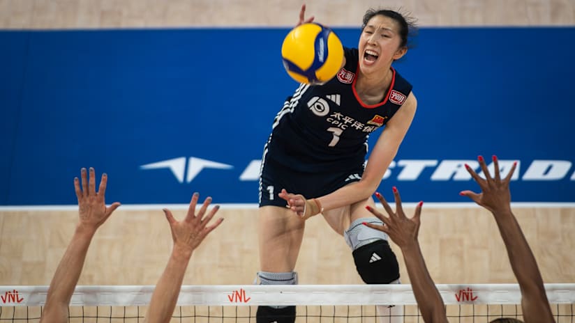 China (CHN) vs. USA (USA) women - Pool 8 - Preliminary Phase #51486924