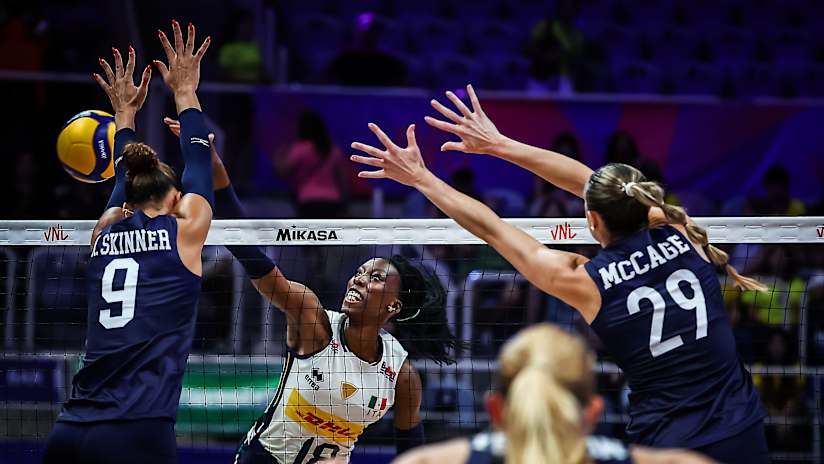 USA (USA) vs. Italy (ITA) women - Pool 2 - Preliminary Phase #46364724