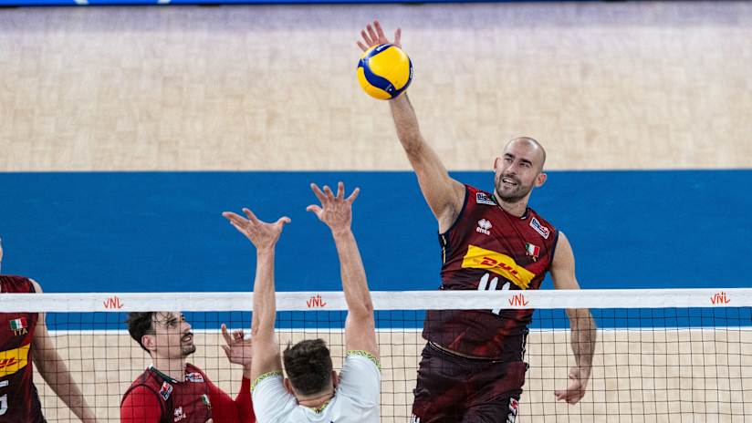 Ukraine (UKR) vs. Italy (ITA) men - Pool 8 - Preliminary Phase
