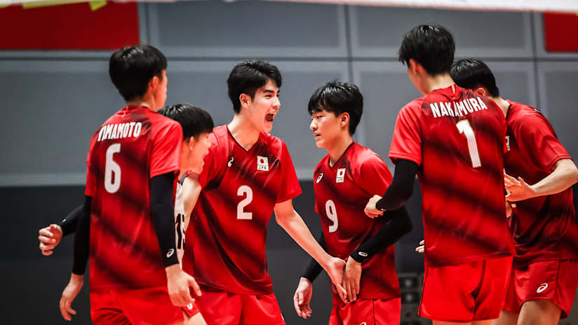 Takuma Kawano fires up team