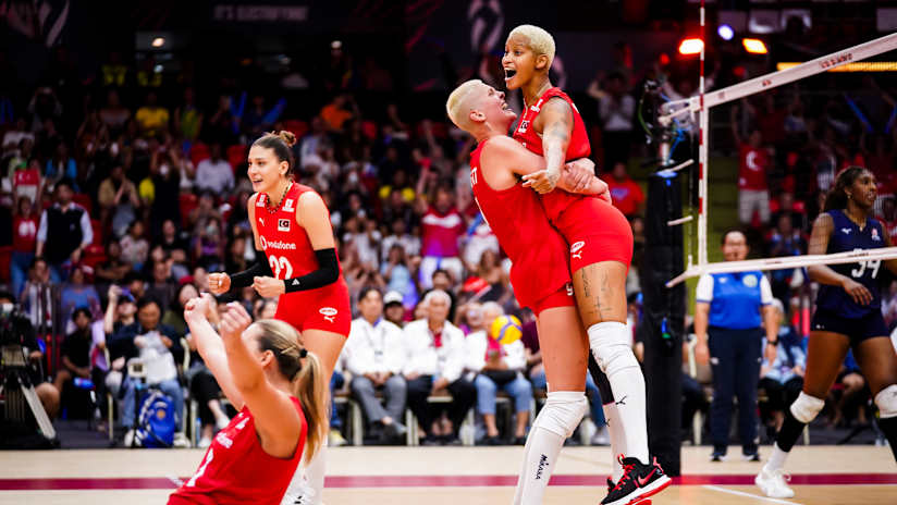 Turkish Women`s Volleyball Team celebrating a point against USA