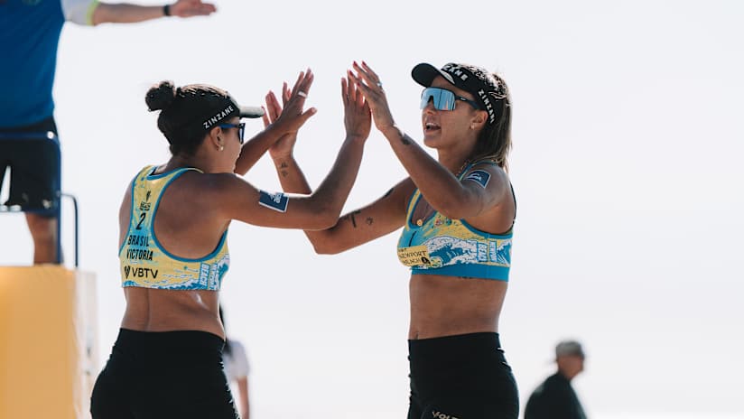 Thamela/Victoria (BRA) vs. Taiana Lima/Talita (BRA) - Pool C #66253358