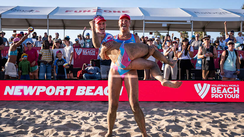 Nuss/Brasher (USA) vs. Donlin/Denaburg (USA) - Final 1st Place #67120555