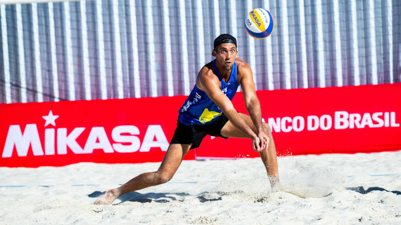 Crabb Tr./Crabb (USA) vs. Dressler/Seiser (AUT) - Round of 18 #75457971