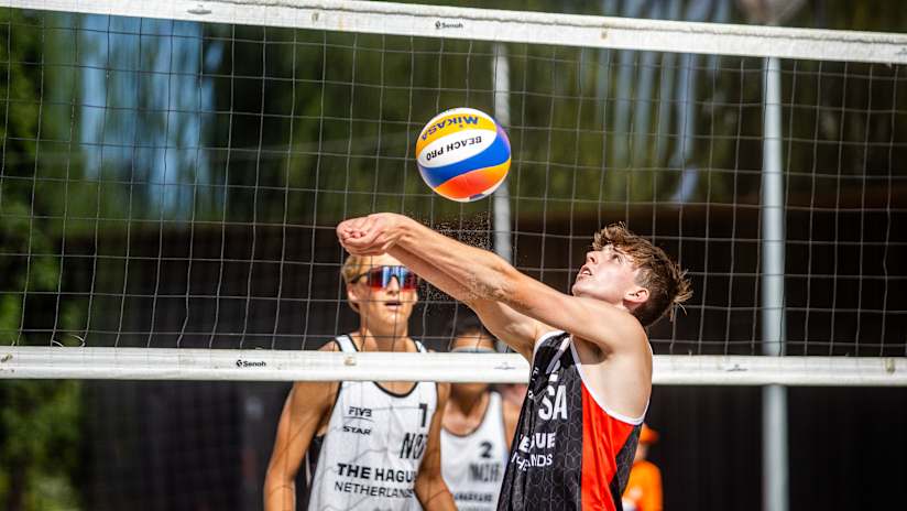Mortensen/Phillips (USA) vs. L. Ringøen/Karlsen (NOR) - Pool F #112969346
