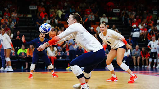 Rising Illinois set to challenge Big Ten leaders Nebraska