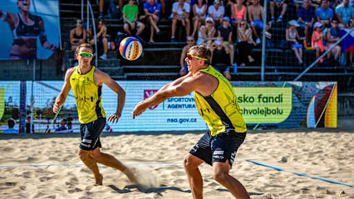 Reigning world champs add first Futures gold to medal collection