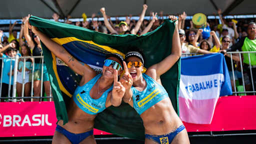 Thamela & Victoria on top of the World Ranking!