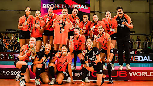 Osasco bate o Praia e leva o bronze em retorno ao Mundial