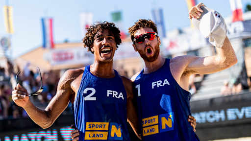 Bassereau and Aye get to the semis for the first time