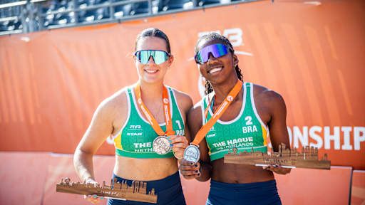 Letícia Schawlb e Kiara levam a prata no Mundial Sub-18 de Vôlei de Praia