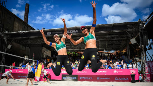 World champs Duda & Ana Patricia conquer Ostrava together