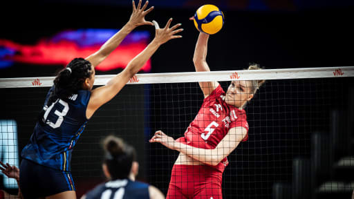 With Stysiak and Korneluk owning the net, Poland shut out Italy