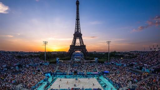 Volleyball returns to Paris, one year after magical Olympic Games! 