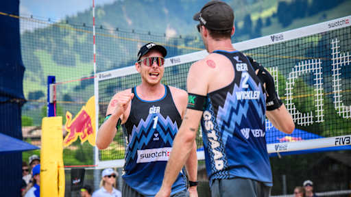 Ehlers and Wickler upset Mol and Sørum for a spot in the quarterfinals