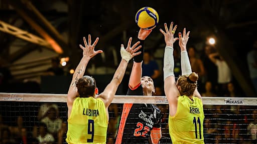 Osasco e Praia perdem para italianos e disputarão bronze no Mundial