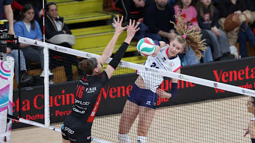 Scandicci sweep Perugia in Italian League return
