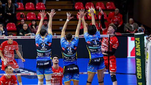 Lukas Bergmann vai bem e Piacenza sobe ao quarto lugar na Liga Italiana