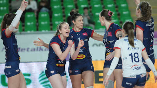 Time de Bruna Honório vence a terceira seguida na Liga Polonesa