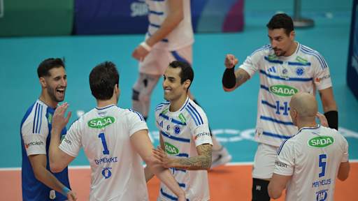 Cruzeiro clinch the top seed for the Superliga playoffs