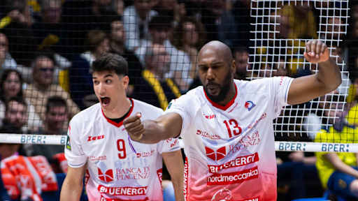 With nine aces from Mandiraci, Gas Sales take upper hand in decider against Modena