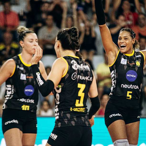 Praia Clube beat Mackenzie in the opening match of the Women’s Superliga