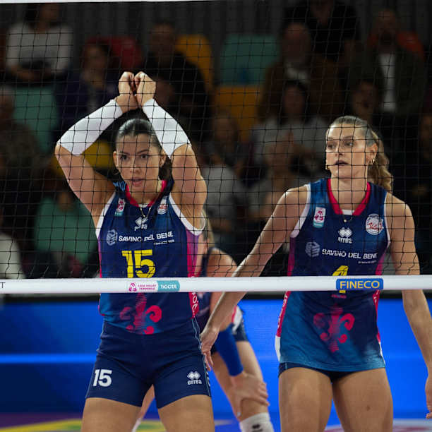 Times de Carol e Gabi vencem na abertura do Campeonato Italiano