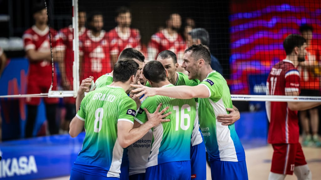 POLÔNIA x FRANÇA 2024 FIVB Volleyball Men's Nations League cocogarage.jp