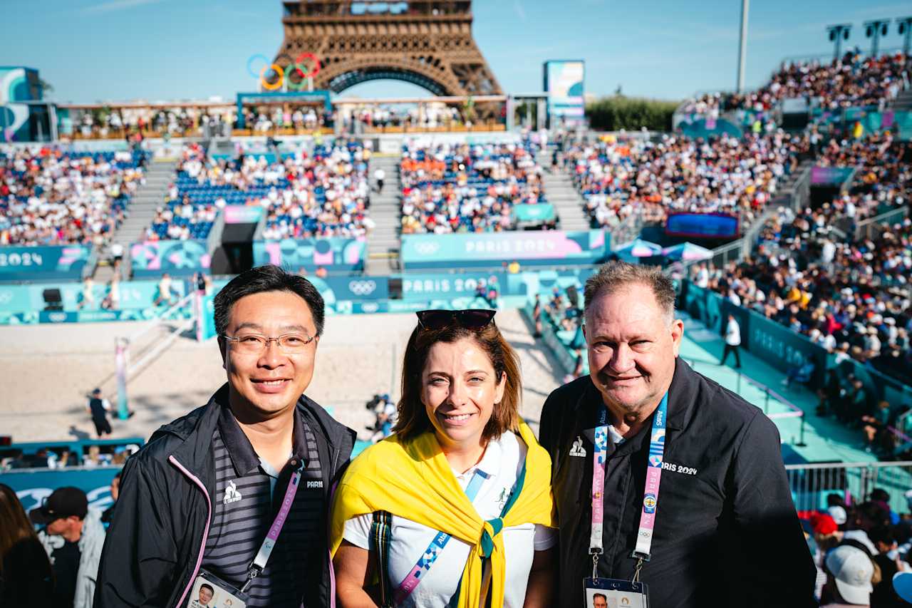 Australian Sports Minister (centre) with FIVB Head of Beach Volleyball Yu Cao and Technical & Development Head Steve Tutton at Paris 2024 Beach Volleyball