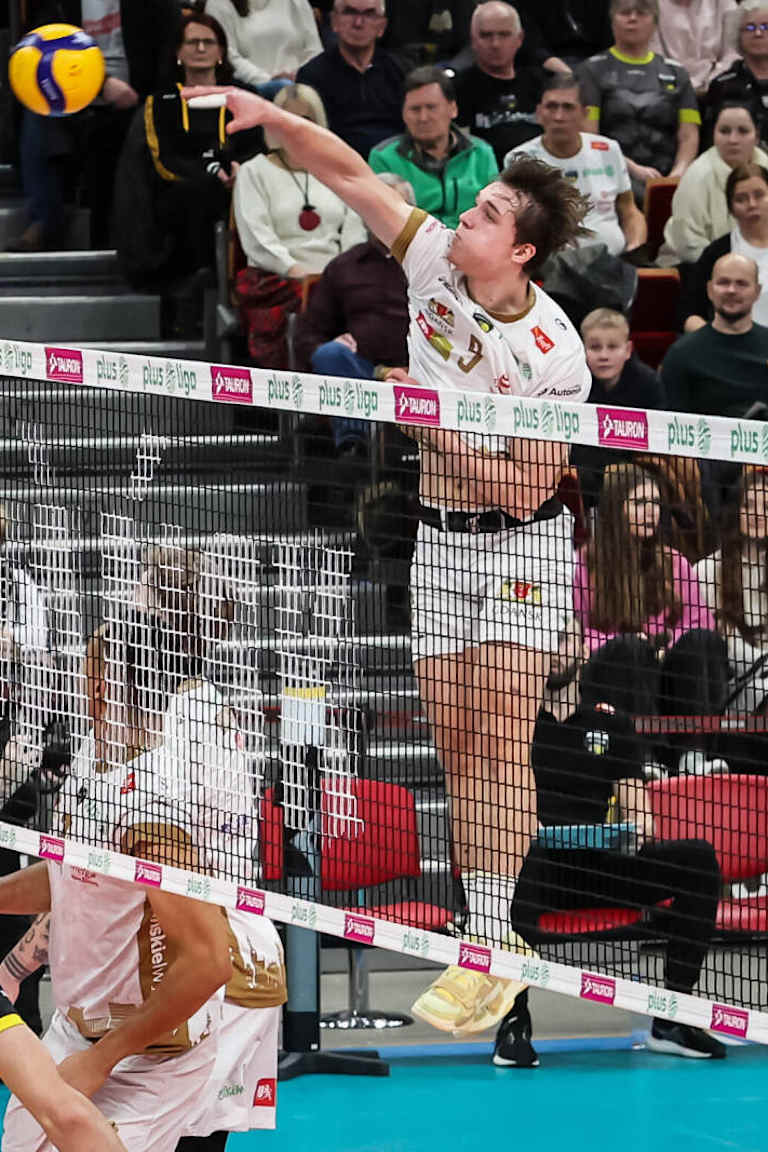 Cuprum Stilon and Trefl produce upsets in last PlusLiga leg for 2024