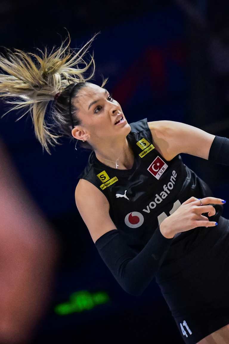 Karutasu delivers 38 in Türkiye's magic comeback over China