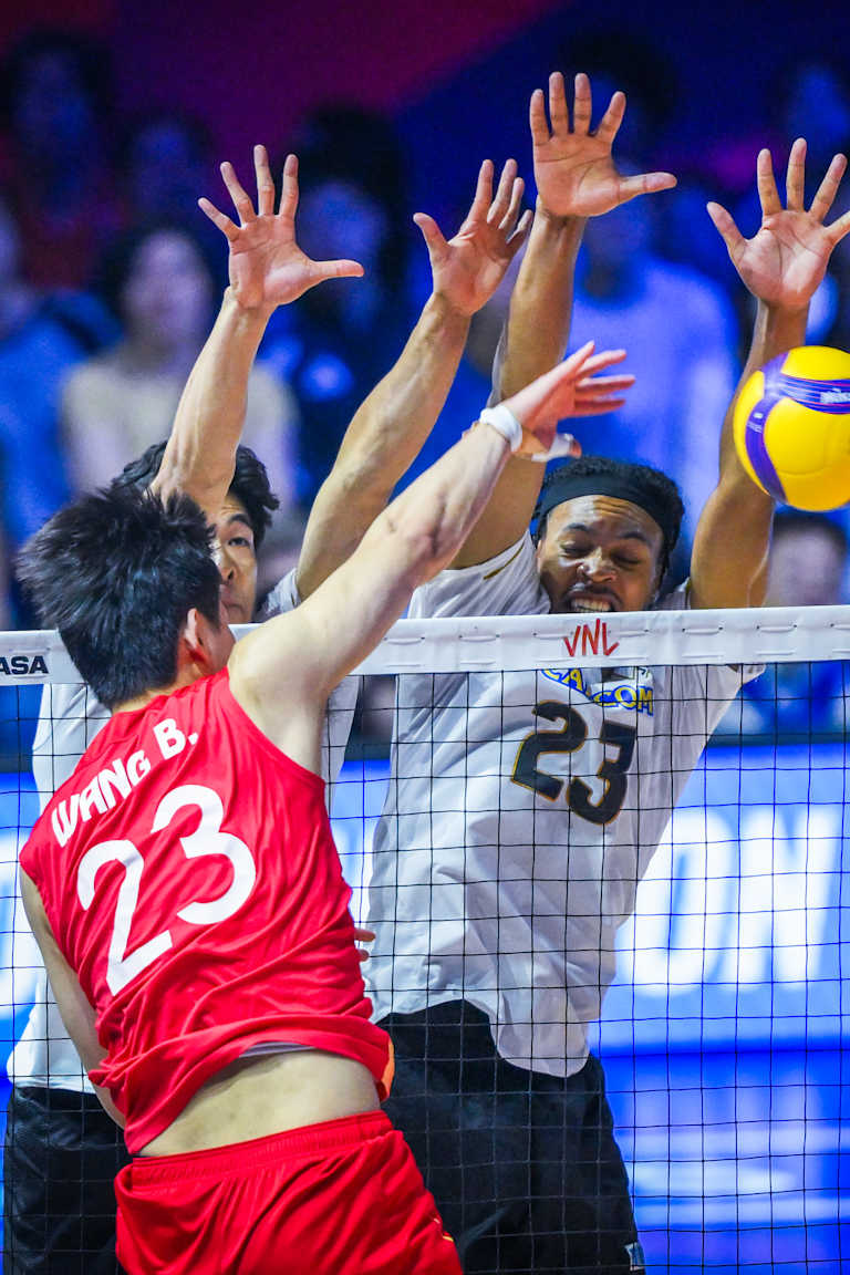 Japan cope with inspired China to make VNL semis