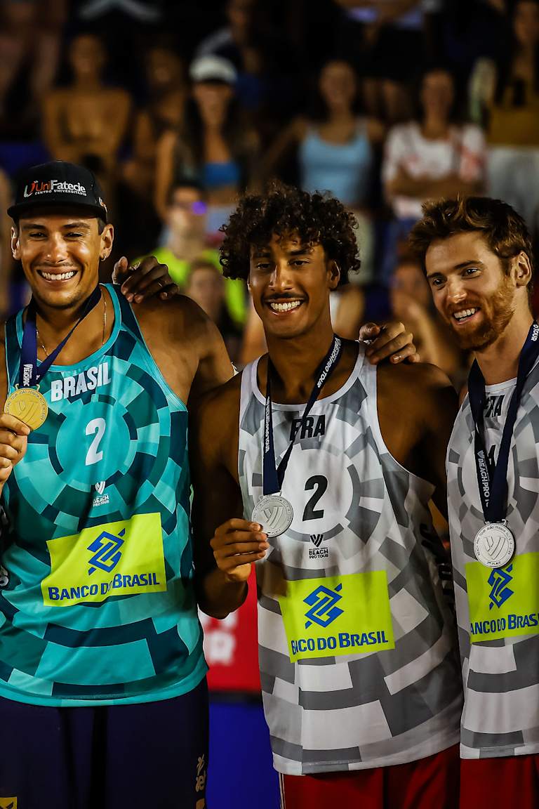 Evandro e Arthur Lanci levam o ouro no Elite de João Pessoa