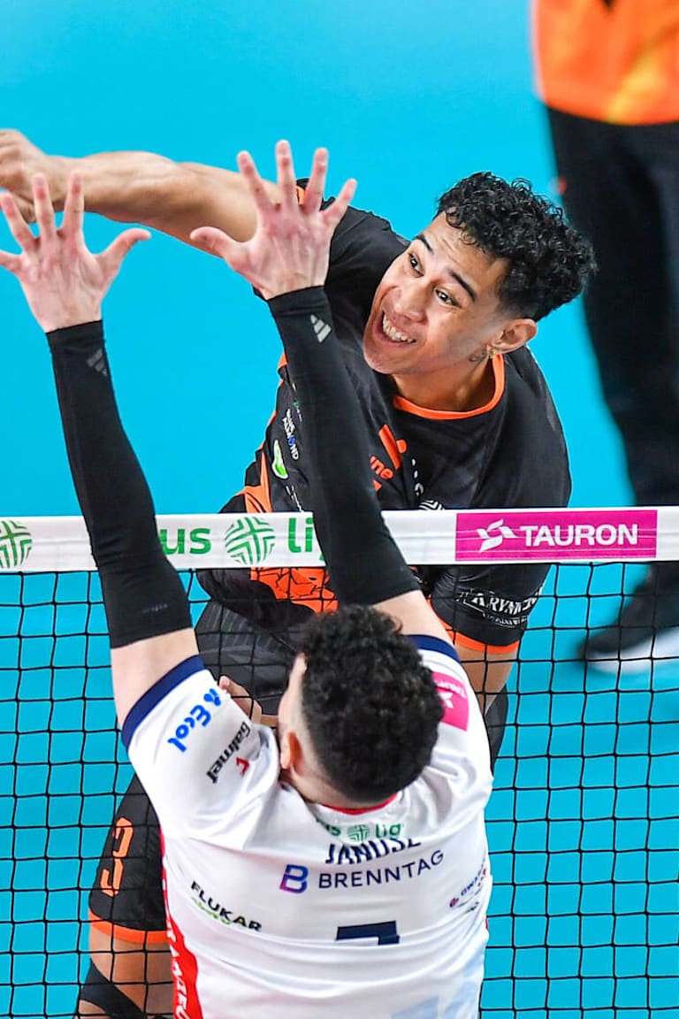 Barkom aim at upsetting ZAKSA in struggle for survival