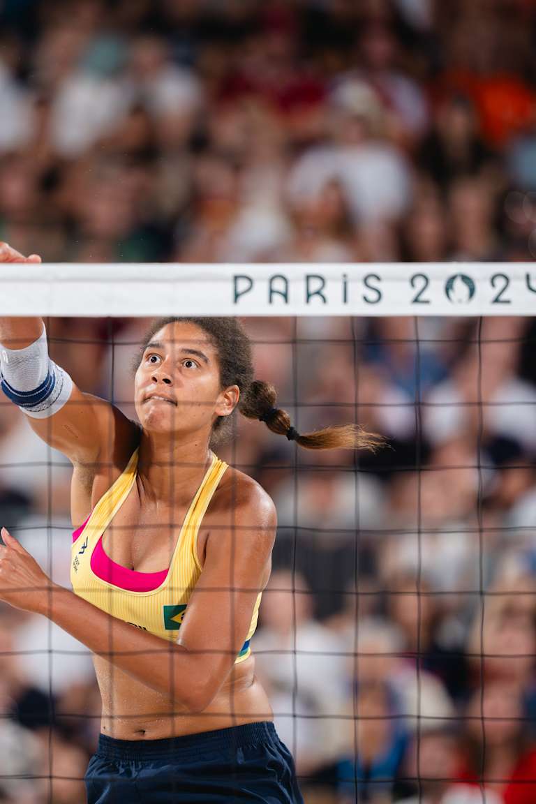 Ana Patricia & Duda, Cherif & Ahmed pick up last quarterfinal spots