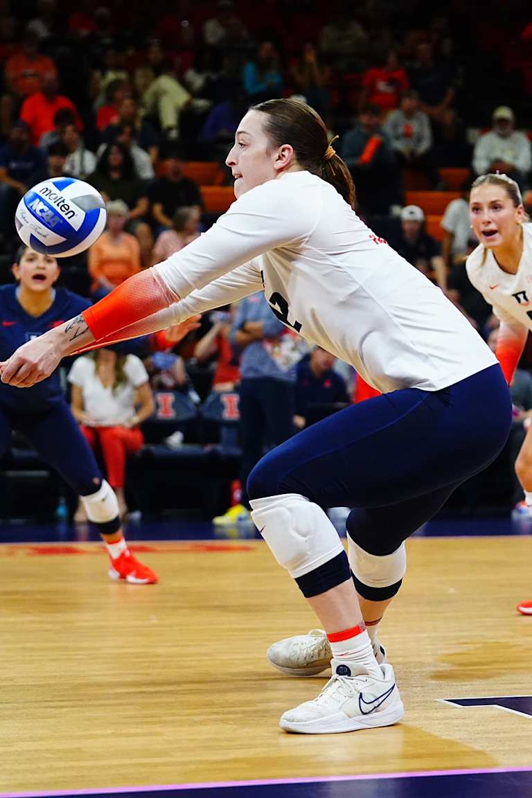 Rising Illinois set to challenge Big Ten leaders Nebraska