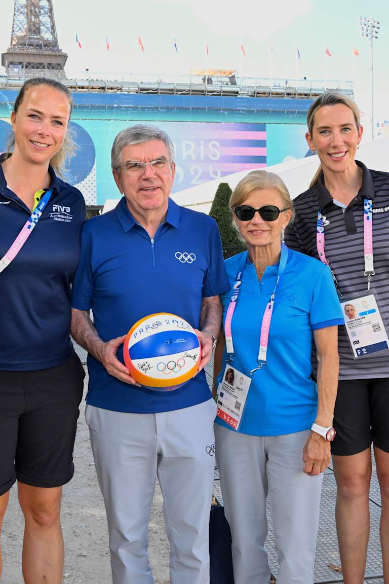 FIVB President welcomes IOC President to beach volleyball as both venues host royalty and distinguished guests