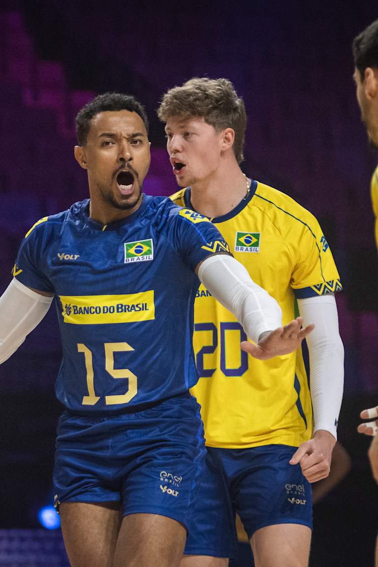 Brasil assume a liderança da VNL com vitória sobre a China