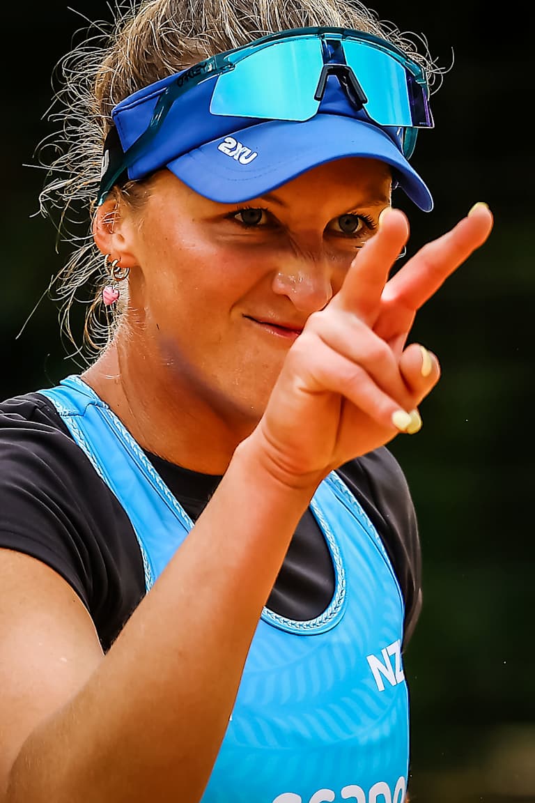 Spirited Kiwis outlast high-profile Italians in tie-breaker overtime