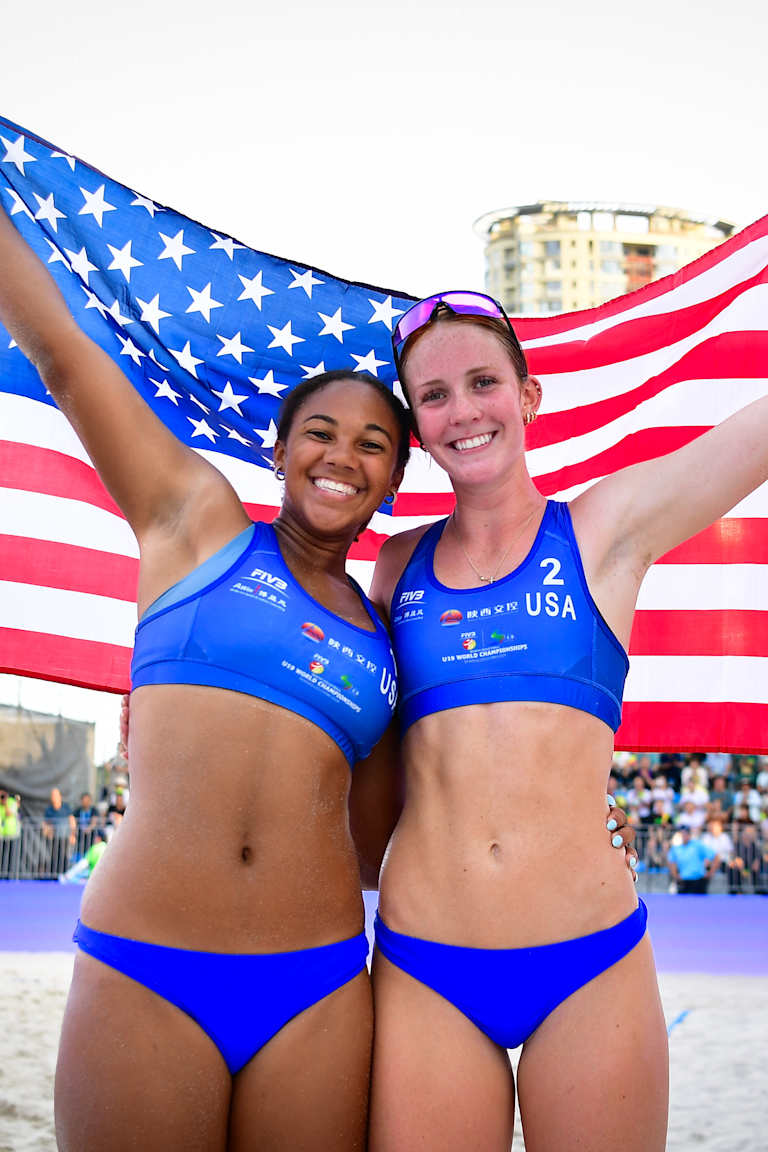 USA’s Massey & Davis sweep U19 women’s final to triumph as world champs