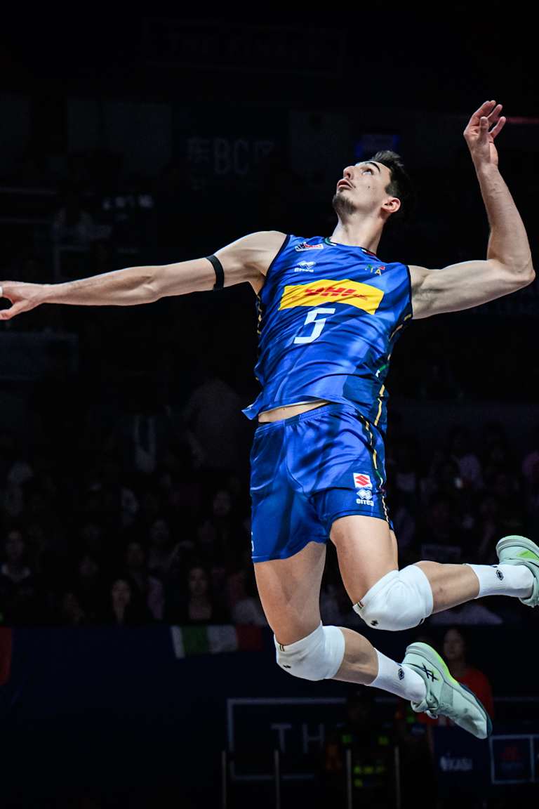Italy beat Slovenia to secure their first ever VNL podium
